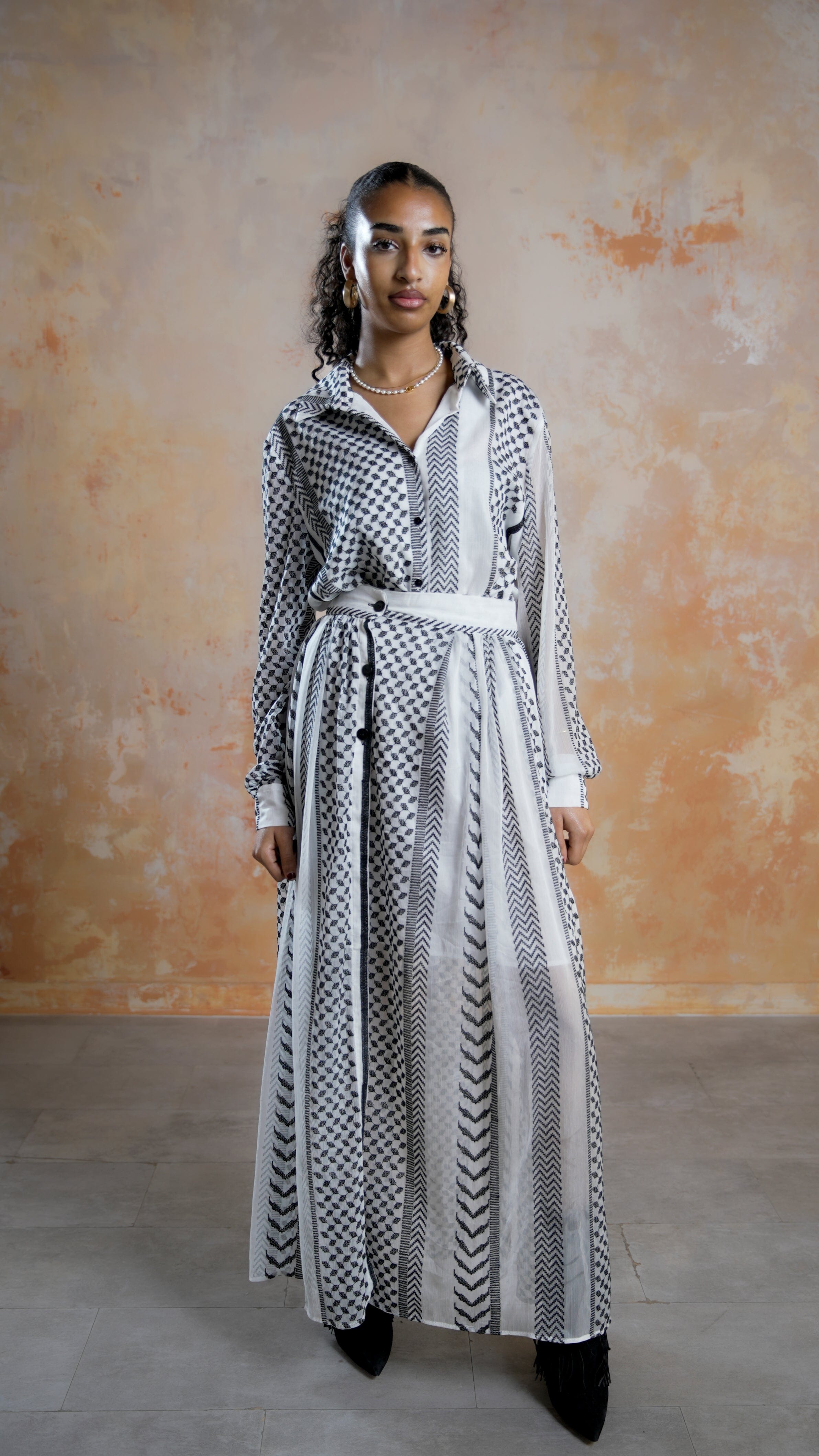 Keffiyeh Pleated Max skirt / BW