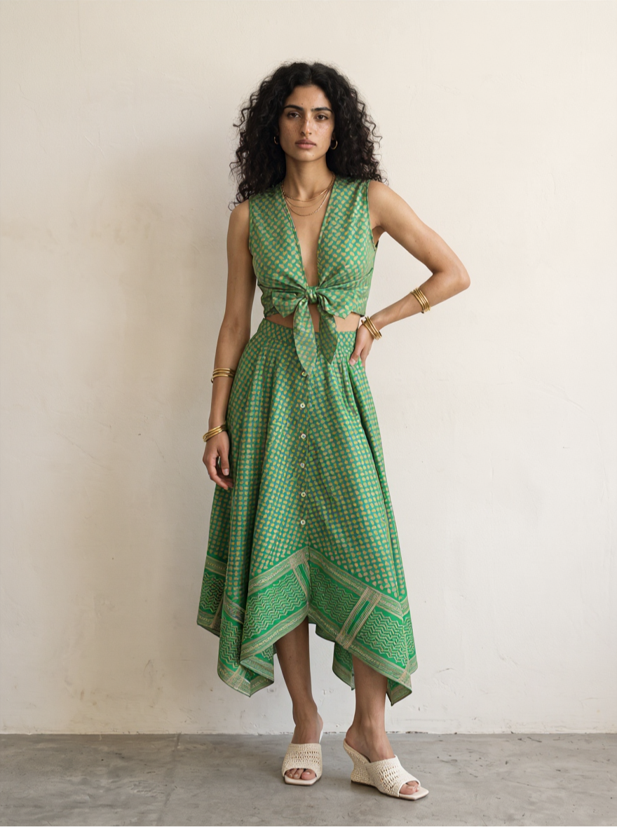 Keffiyeh Embroidered Tie-Front Top / Green